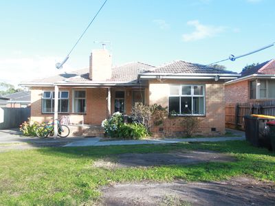 1 / 8 Morton Street, Clayton