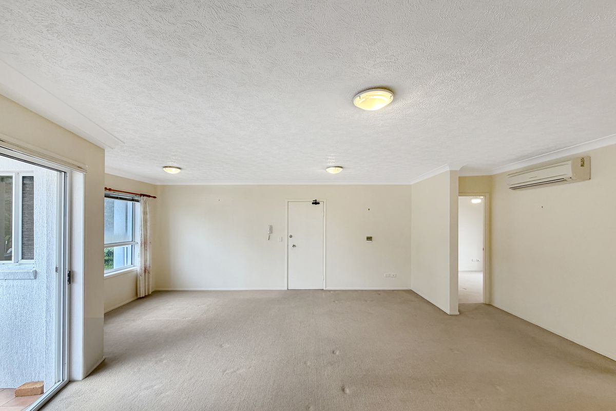 5 / 20 Marine Parade, Coolangatta