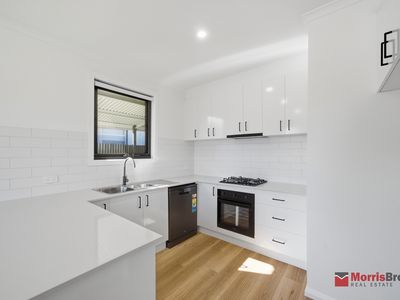 27 Brash Avenue, Wangaratta