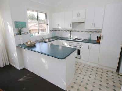 2 / 8 Langi Street, Hawks Nest