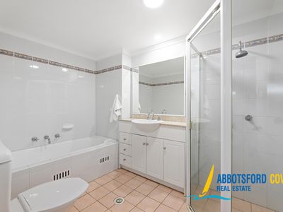 6 / 1 Blackwall Point Road, Abbotsford