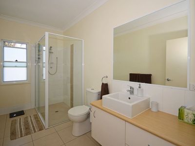 35 / 71 ELIZABETH STREET, Urangan