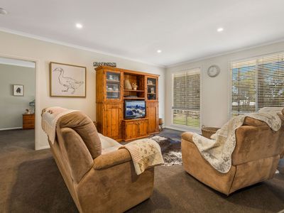 8 Brennan Road, Heathcote