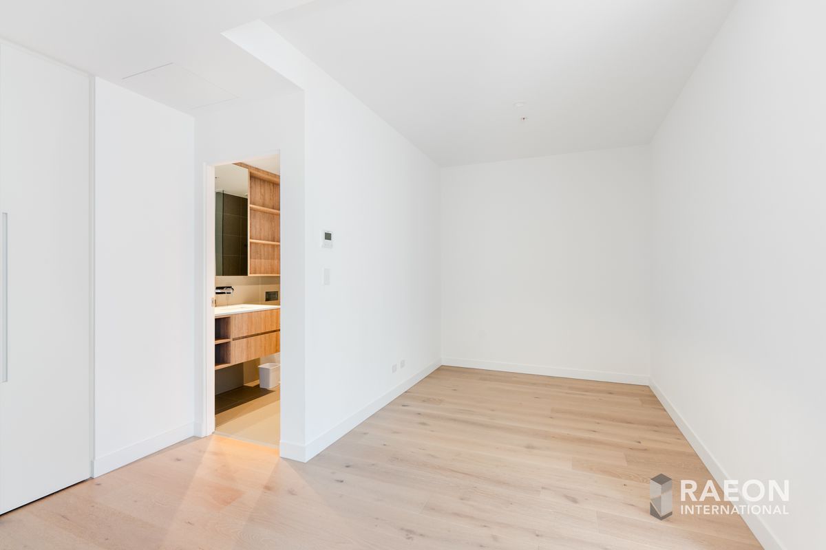 1207/648 Lonsdale Street, Melbourne