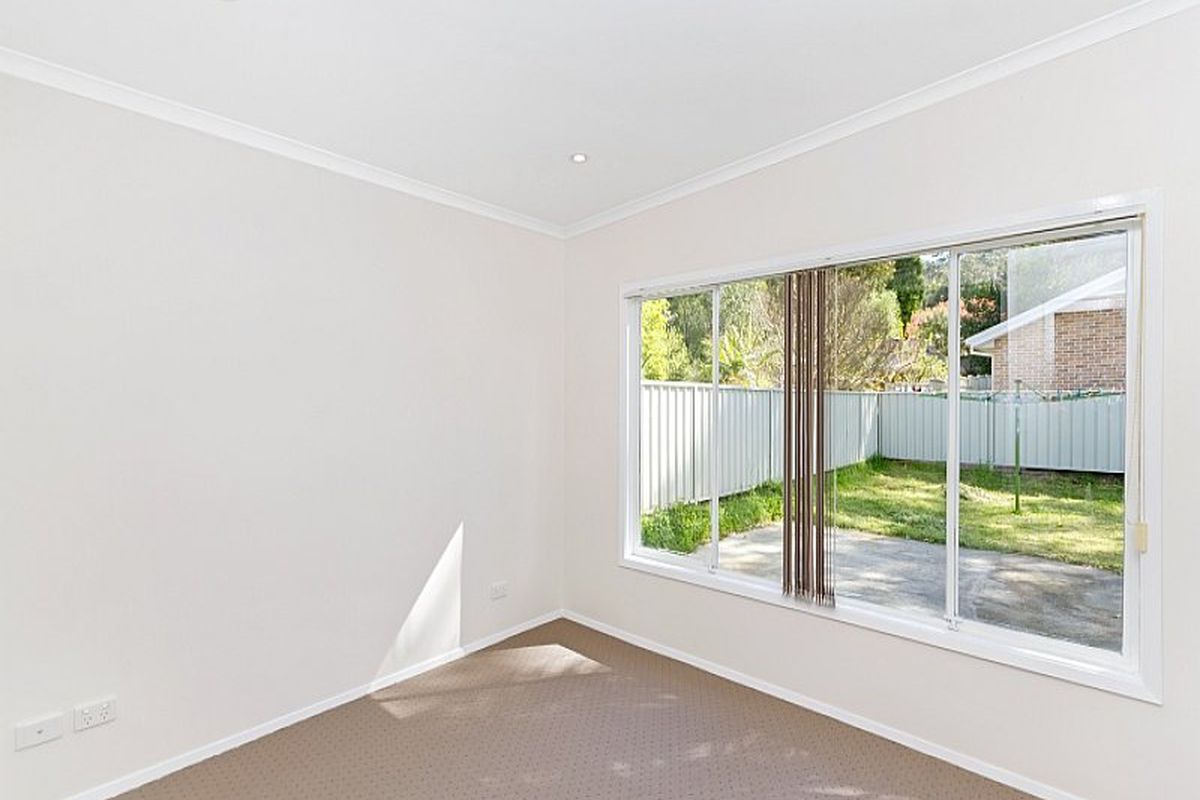 11 Lisarow Street, Lisarow