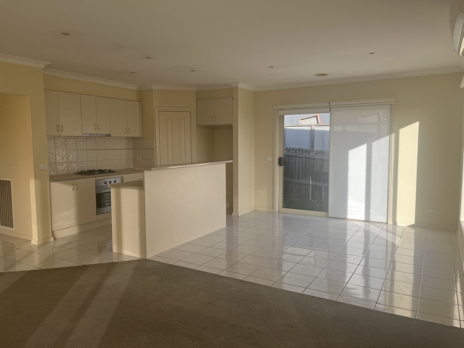 2 / 86 Rossack Drive, Waurn Ponds