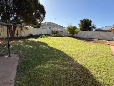 2 Gundaline Court South, Griffith