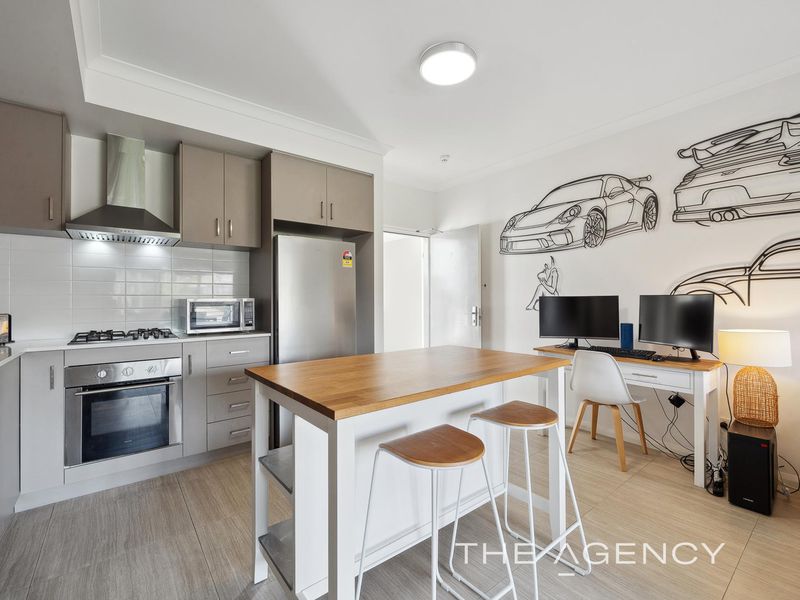 8 / 2 SCROOP Way, Spearwood