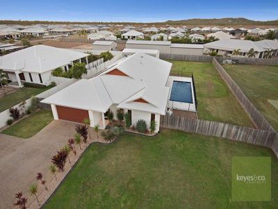 42 Shoalmarra Drive, Mount Low