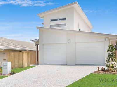 2 / 18 Mayfair Crescent, Kallangur
