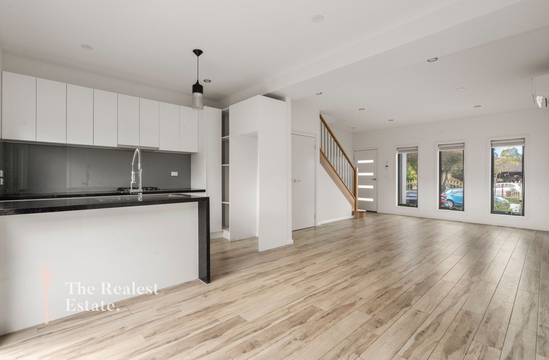 2 / 1 Keith Crescent, Broadmeadows The Realest Estate