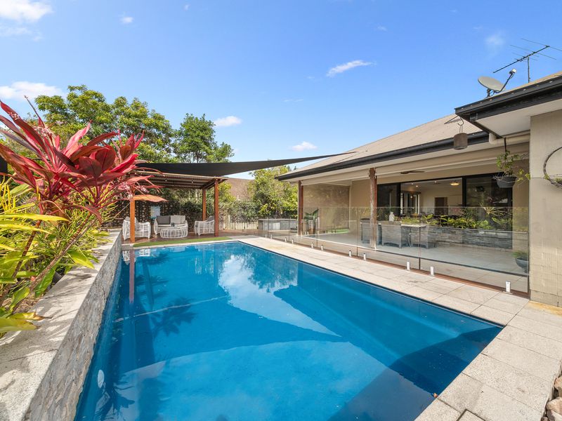 DISCOVER YOUR DREAM HOME IN NARANGBA VALLEY SCHOOL CATCHMENT AREA.