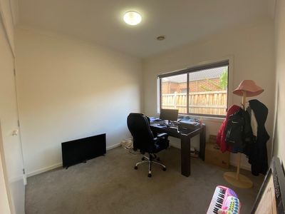 5 Modra Street, Point Cook