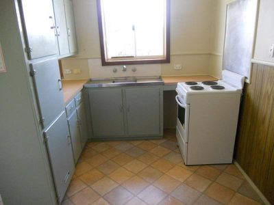 5 Watts Street For Rent, Horsham