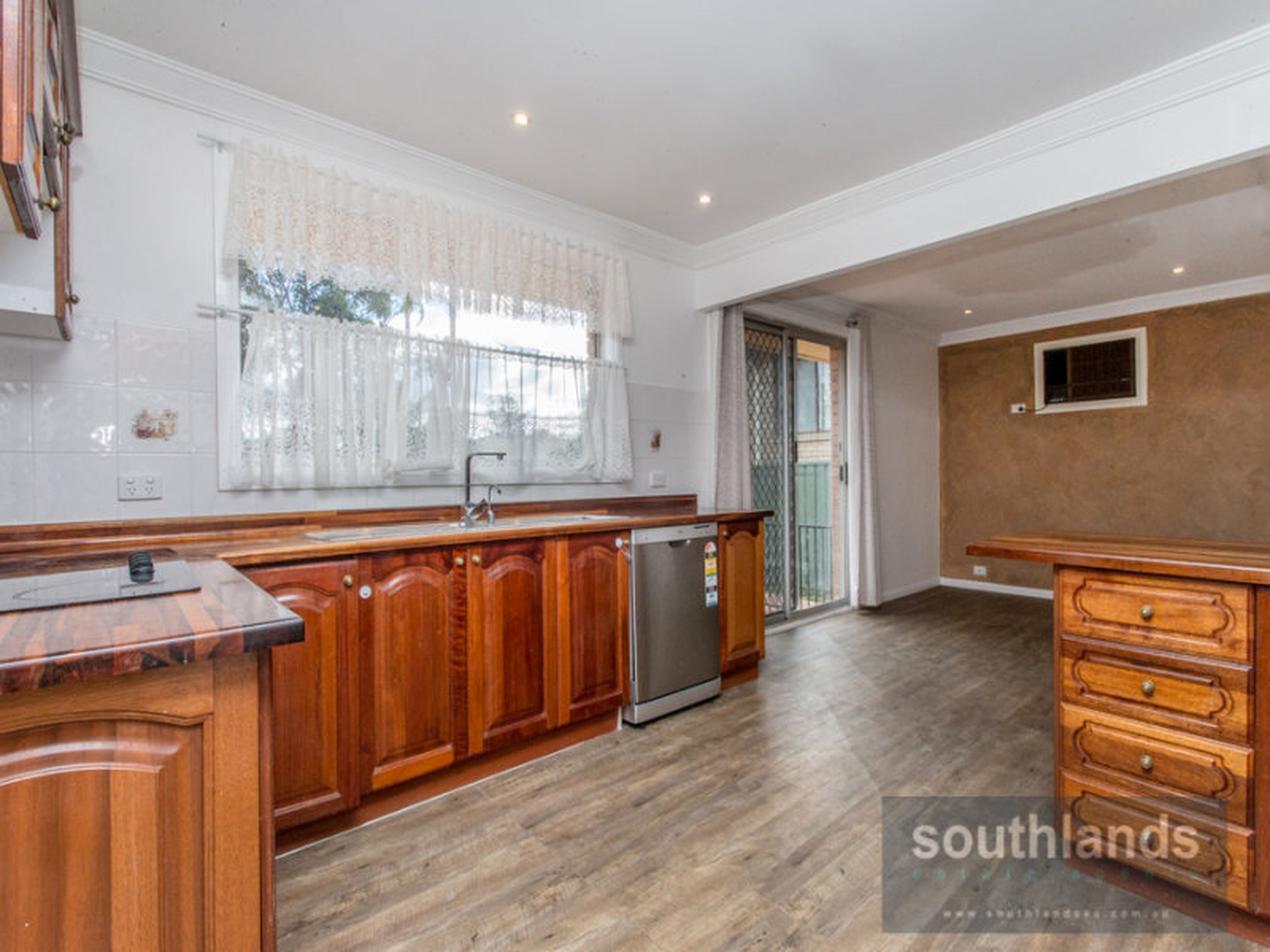 9 Lowanna Drive, SOUTH PENRITH