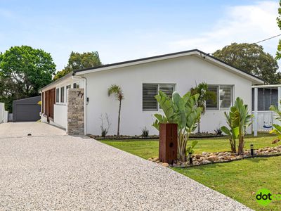 77 Buff Point Avenue, Buff Point