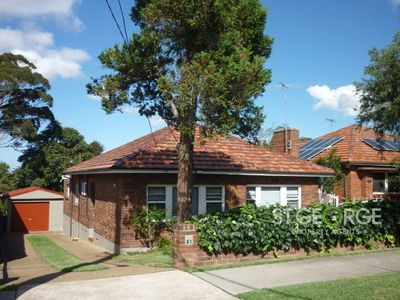 81 Ponyara Road, Beverly Hills