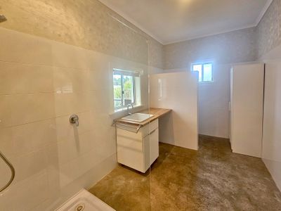 2 Carthew Street, Beachport