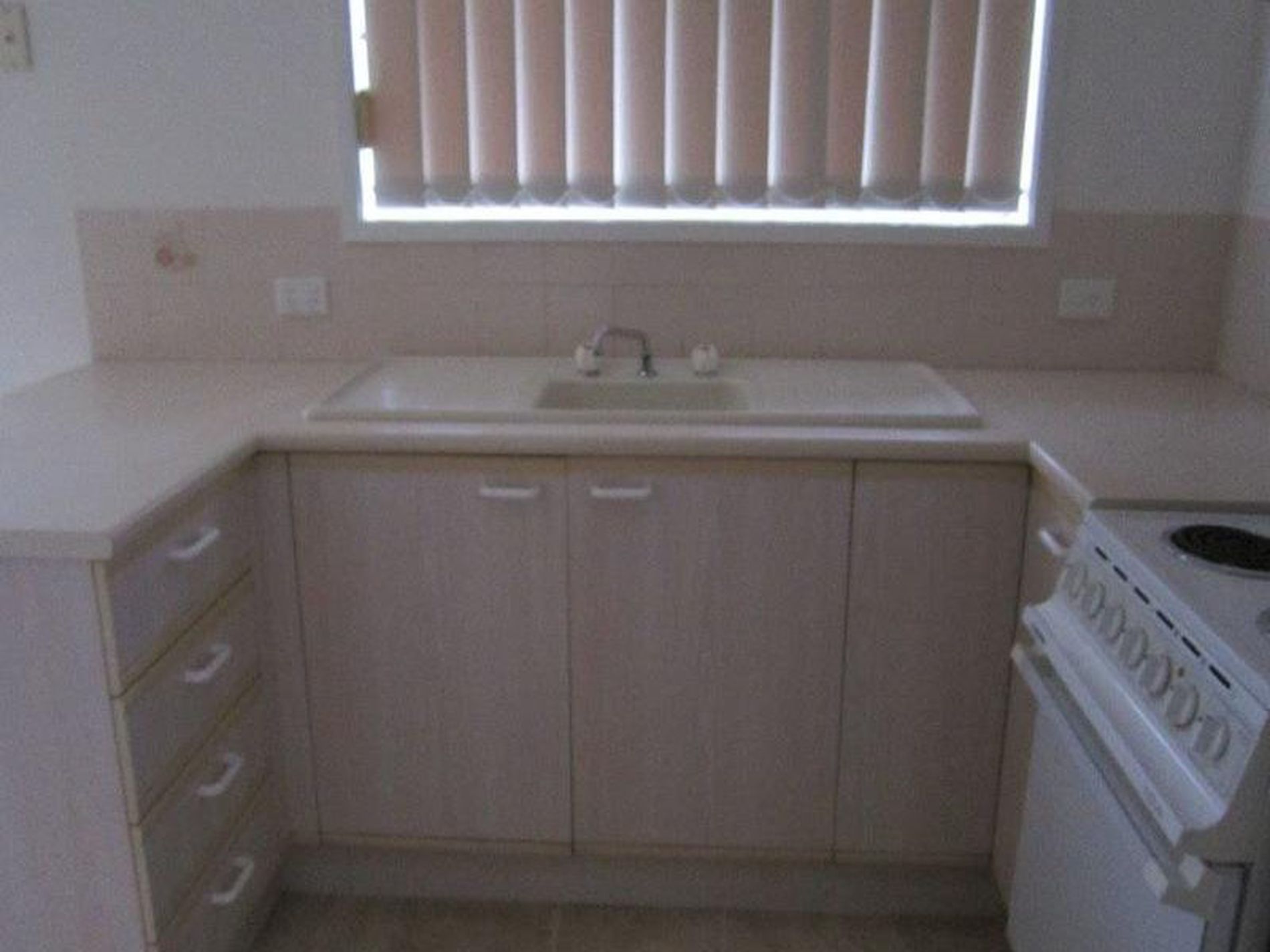 10 Corunna Crescent, Flinders