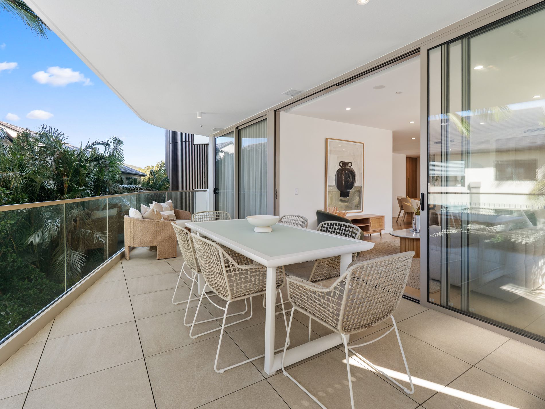 302 / 949 Gold Coast Highway, Palm Beach