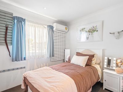 8 Georgina Avenue, Gorokan
