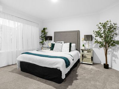 15 Kirwan Way, Winthrop