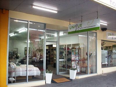 34 Roberts Ave,, Horsham