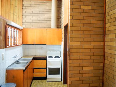 11 / 15 Begg Street, Horsham
