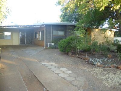 14 Trelanvean Street, Dubbo