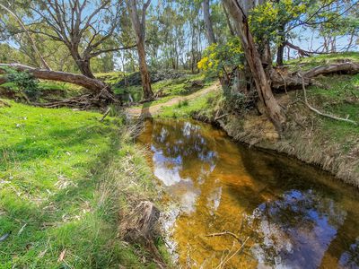 795 Dairy Flat Road, Tooborac