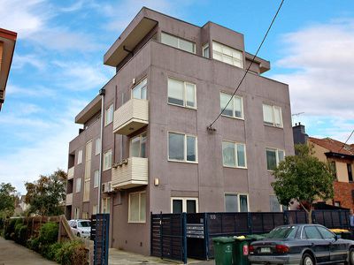 9 / 109 Westbury Street, St Kilda East