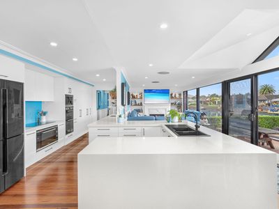 40 King George Parade, Forster