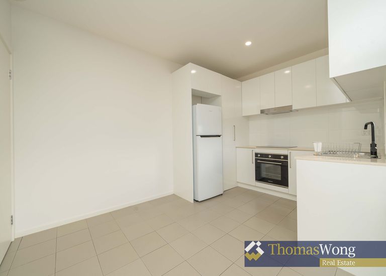 4 / 302 Huntingdale Road, Huntingdale