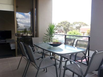 E1 / 18 Main Street, Mawson Lakes