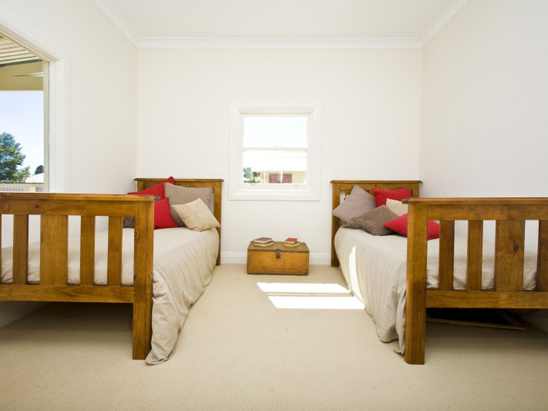 2 Coronation Ave, Braidwood