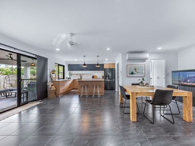 70 Trader Crescent, Cannonvale