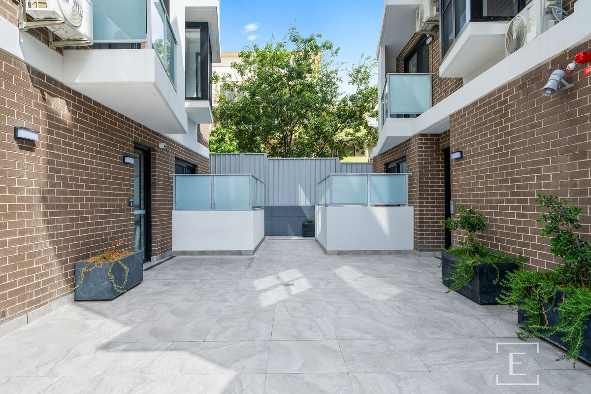 18 Marlborough Road, Homebush West