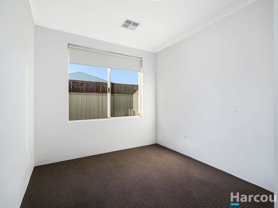 27 Lookout Drive, Yanchep