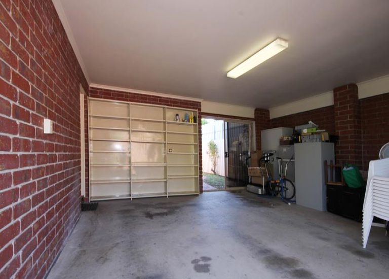 8 Cadna Street, Hallett Cove