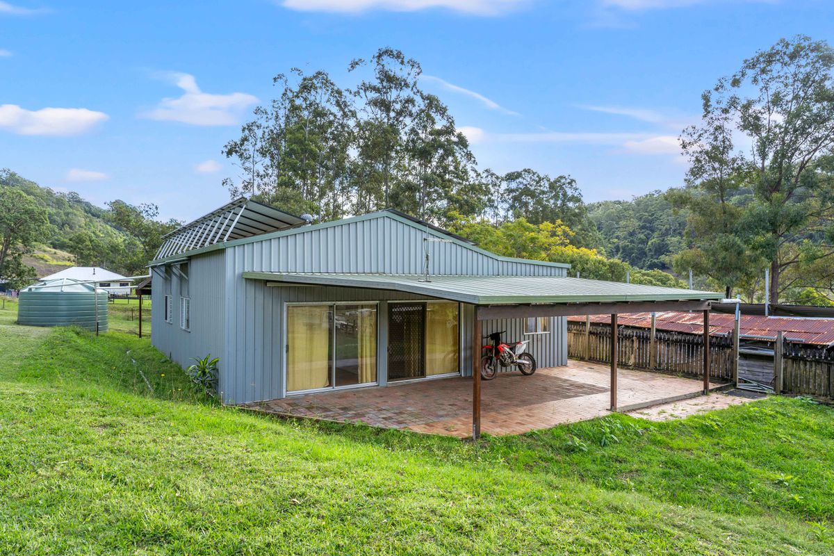 106 Yeager Road, Leycester