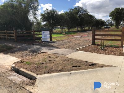 9 King Street, Dingee