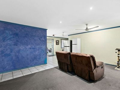 62 Cedar Crescent, Kawungan