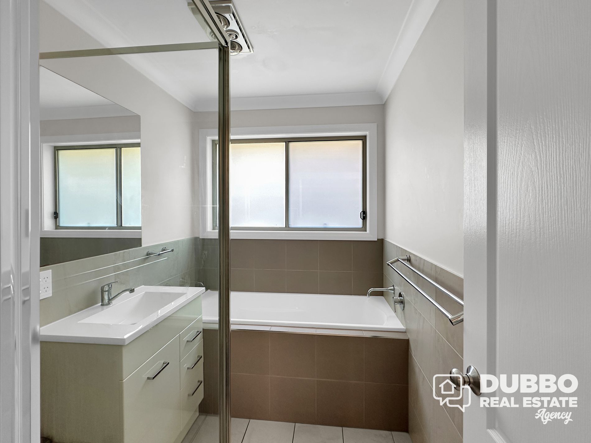 3 Brook Court, Dubbo