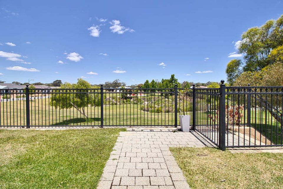 8 Saxon Lane, Baldivis