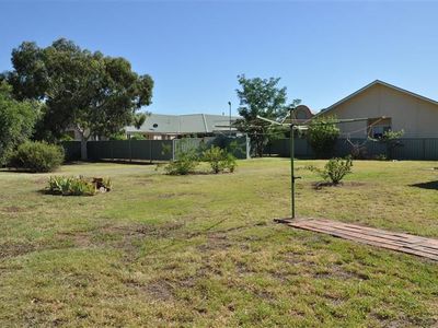 7 Prince St, Forbes