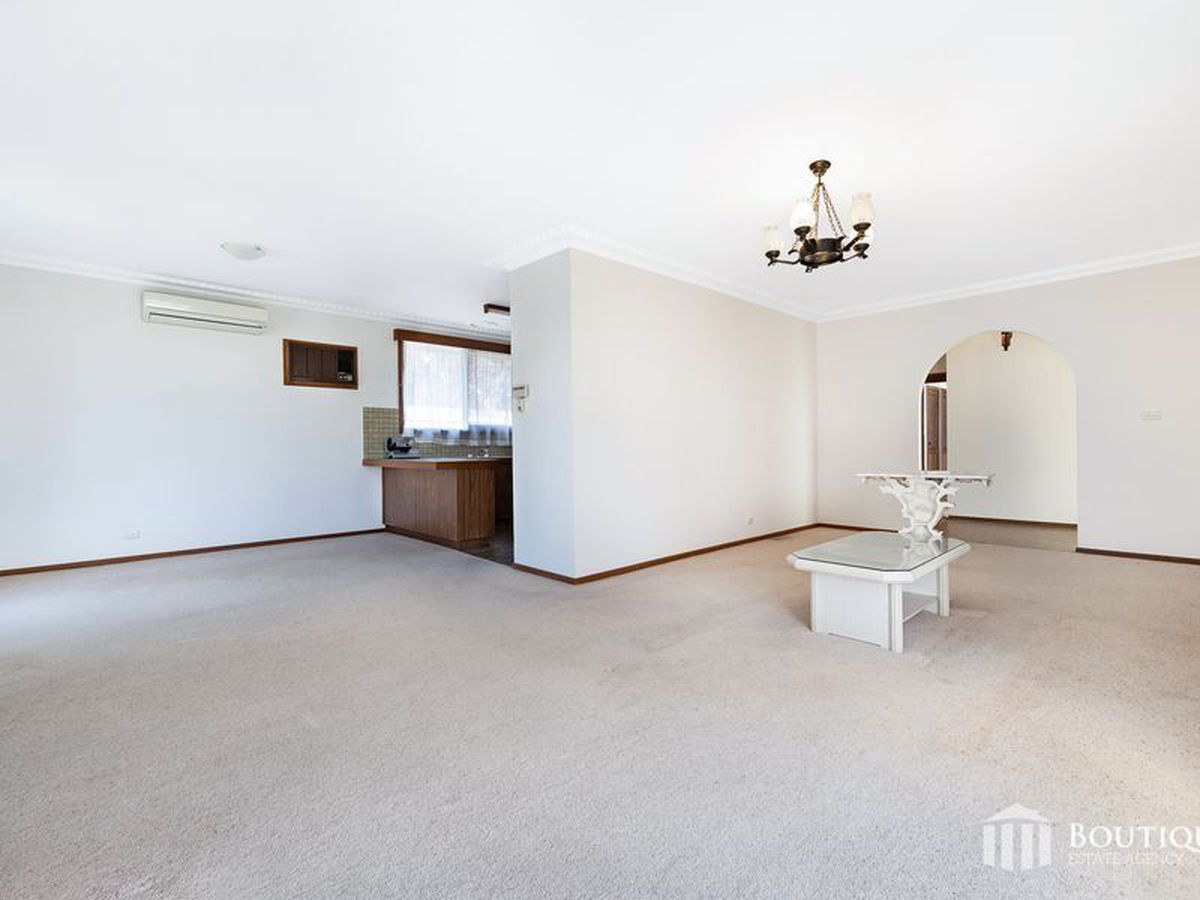 16 Oxford Court, Dandenong North