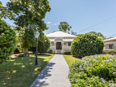 20 GLEBE ROAD, Newtown