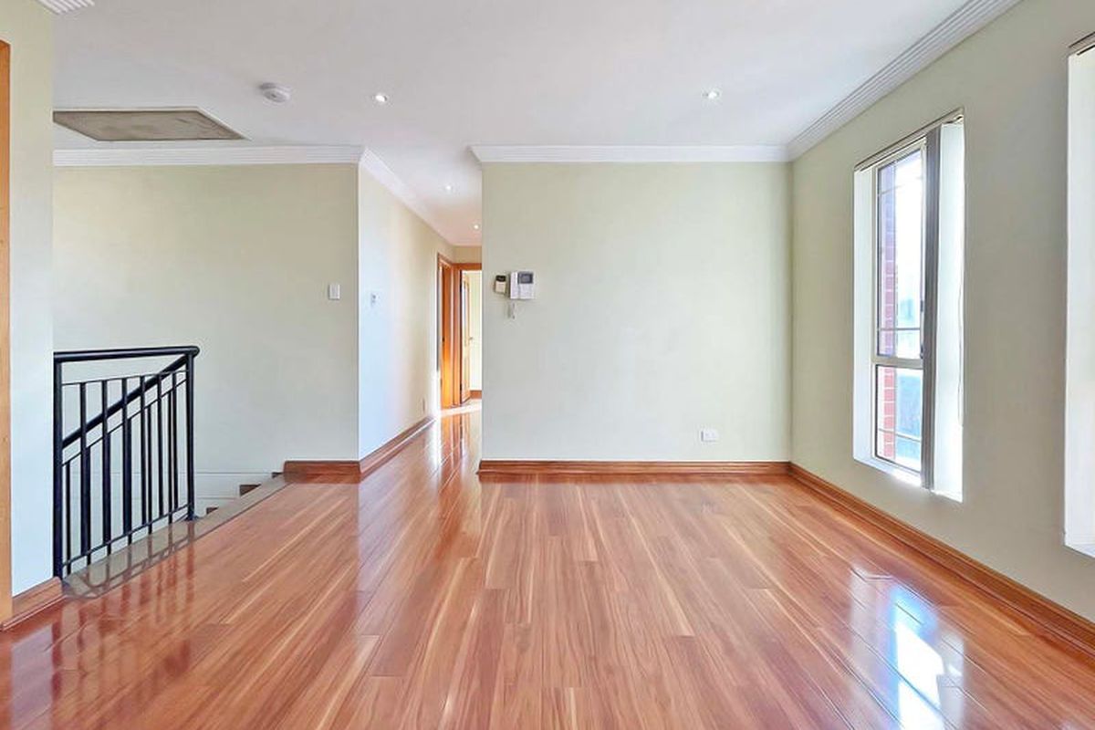 18 Carilla Street, Burwood