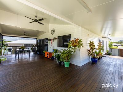 6 Sunset Avenue, Woodgate