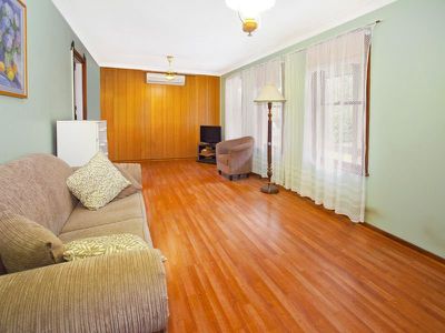 9 Goondah Avenue, Koonawarra